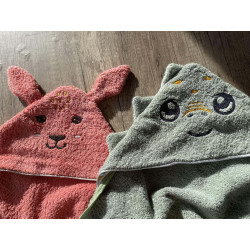Cape de bain bébé 0-18 mois en éponge douce | Personnalisable & Fait main